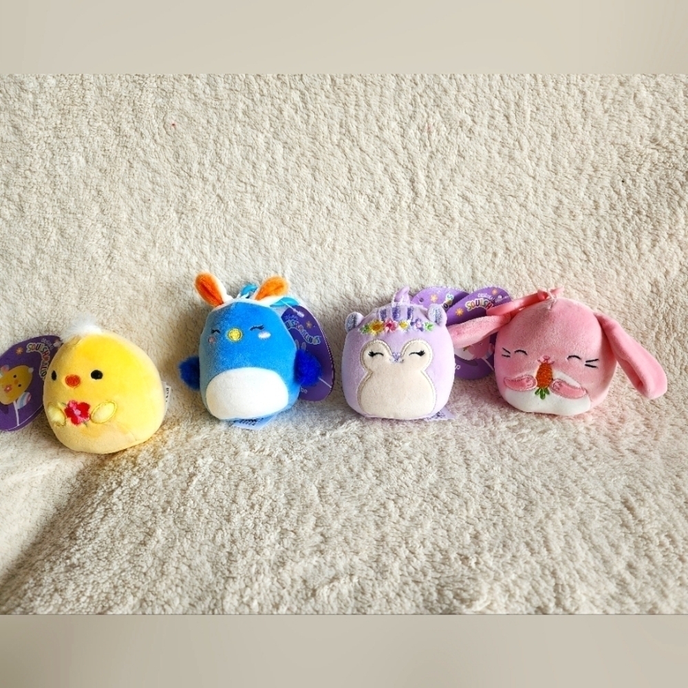 Bundle of 4 NWT limited edition Easter 2024 mini Squishmallows key chains 3.5'